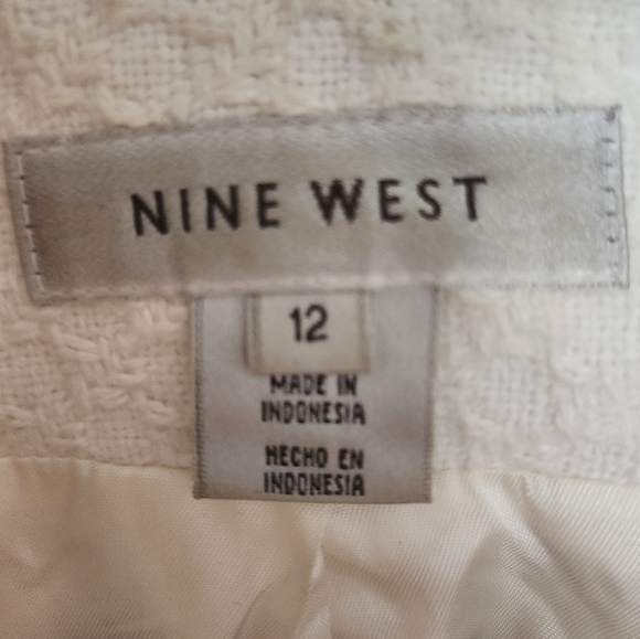 Nine West White Button Down Jacket with Cuffed Sleeves Size 12 - Picture 3 of 4